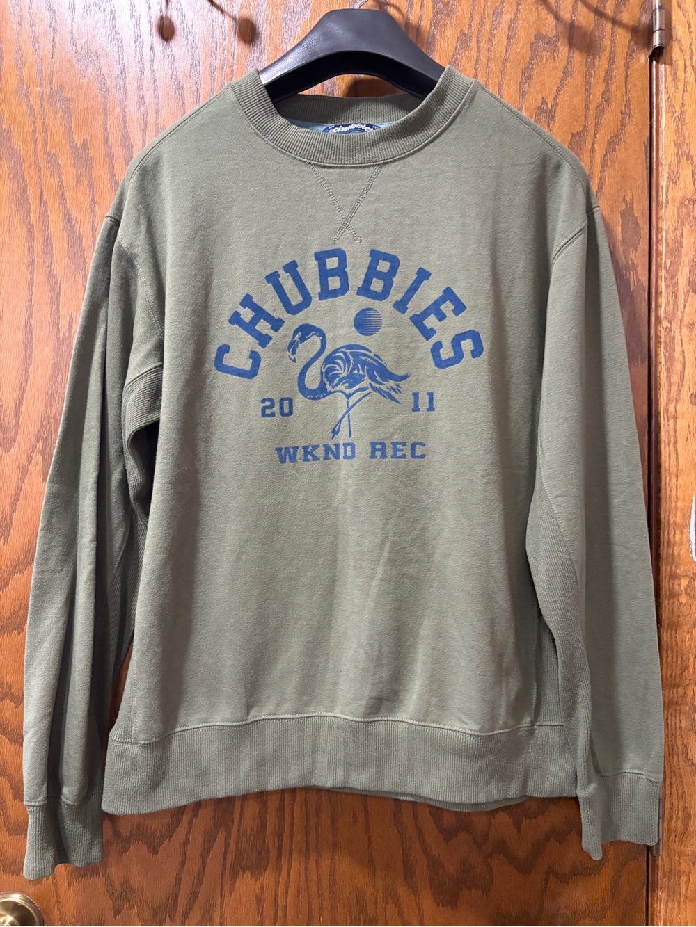 chubbies Olive Crewneck Sweatshirt with Blue Flamingo Logo 2011 WKND Rec small